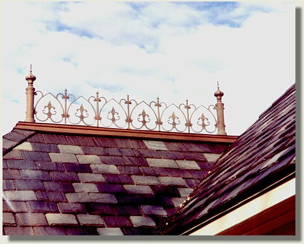 Casted Ridge Finial with posts and hearts